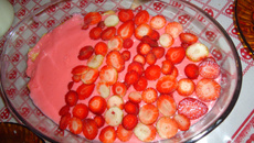 Torta de biscoito com morango