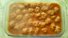 Almôndegas ao molho