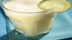 Suco especial de caju com limão