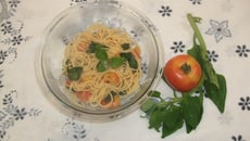 Espaguete com espinafre