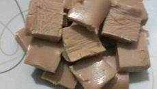 Doce de leite em pedaço