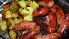 Salsichão com legumes