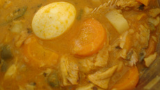 Filé de peixe ao molho de legumes (rápido)