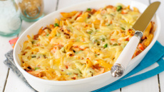 Macarronada de forno ao molho de tender