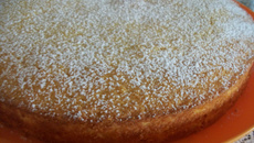 Bolo de milho verde com fubá