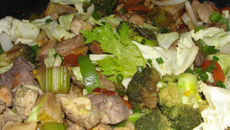 Peito de frango Chop Suey