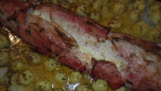 Rocambole de frango recheado