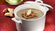 Creme de lentilha com cobertura