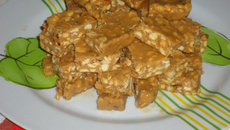 Doce de amendoim fácil e rápido