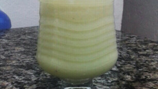 Vitamina de abacate com banana