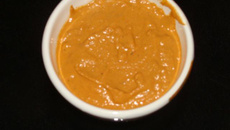 Mhamara - (Pasta de pimentão e nozes)