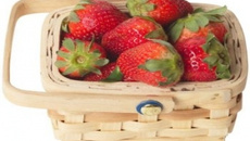 Bolo trufado de morango