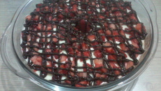 Torta de limão com morango