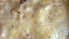 Bolo salgado de estrogonofe