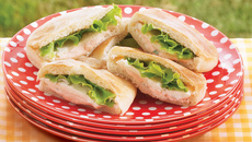 Minissanduíche de presunto