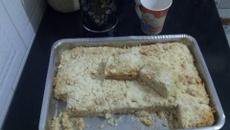 Cuca de pão com doce de leite