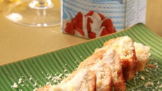 Rocambole de Frango e Queijos