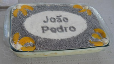 Torta de pêssego com chantilly