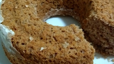 Bolo de banana sem glúten e sem lactose