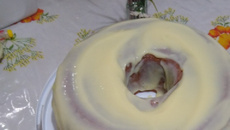 Bolo de limão com gelatina