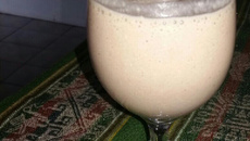 Vitamina de banana com canela