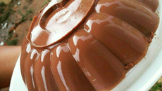 Pudim de chocolate de geladeira