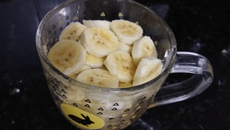 Bolo de Banana de Caneca Sem Glúten 