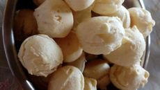 Pão de queijo facílimo