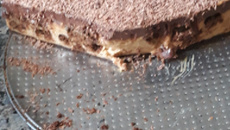 Cheesecake de doce de leite com ganache