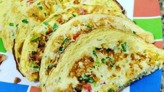 Omelete com requeijão