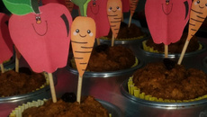 Bolo de maçã com cenoura