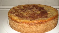 Cuca de maçã e banana