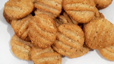 Biscoitinhos de amendoim low carb