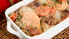 Peixe ao molho caseiro