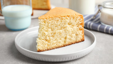 Bolo pão-de-ló tradicional