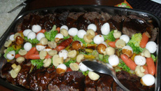 Filé mignon à primavera com molho oriental