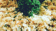 Farofa low carb de bacon