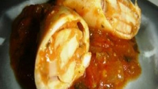 Lula recheada com palmito e camarão