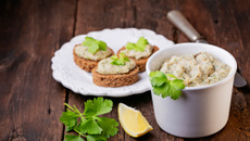 Patê de cream cheese com abacaxi