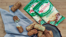 Croquete de queijo com tapioca