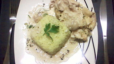 Filé de frango ao vinho branco