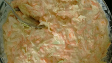 Salada de repolho com manga