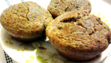 Muffins de azeitona e cebola