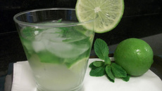 Caipirinha com Hortelã
