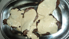 Medalhão de mignon ao molho ferrugem