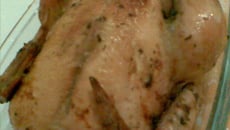 Frango recheado com farofa de banana