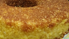 Bolo cremoso de milho