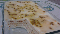 Pavê-mousse de maracujá