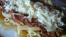 Macarrão à bolonhesa