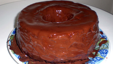 Bolo de chocolate light e delicioso